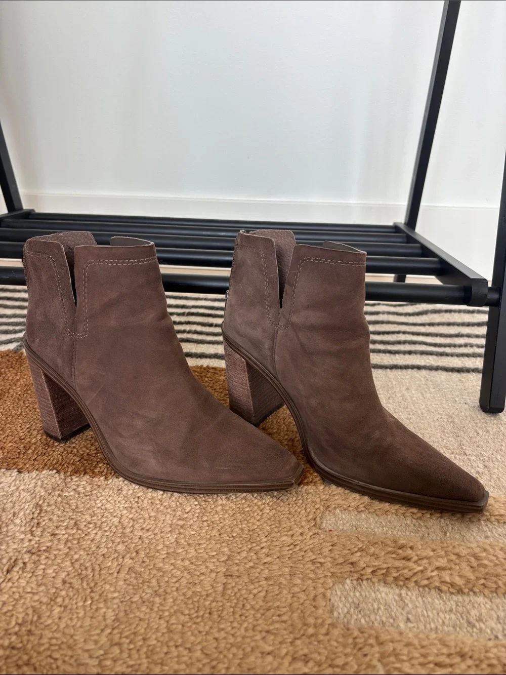 Vince Camuto Women's Brown Suede Pointed-Toe Block Heel Ankle Booties